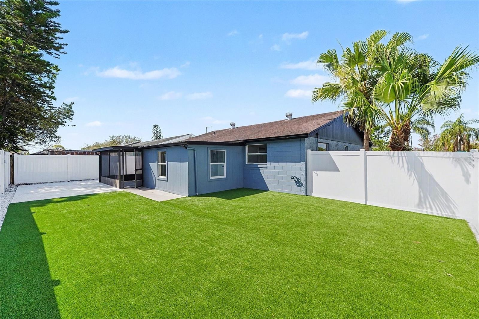 Image 10 of 33 For 8907 Leeward Drive