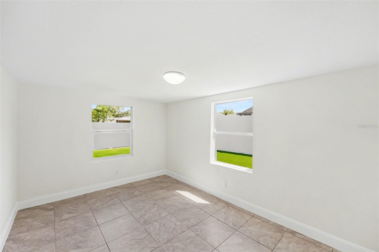 Image 13 of 33 For 8907 Leeward Drive