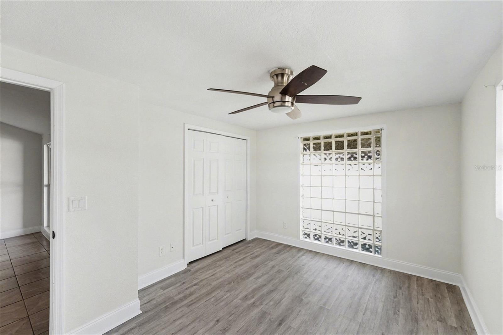 Image 17 of 33 For 8907 Leeward Drive