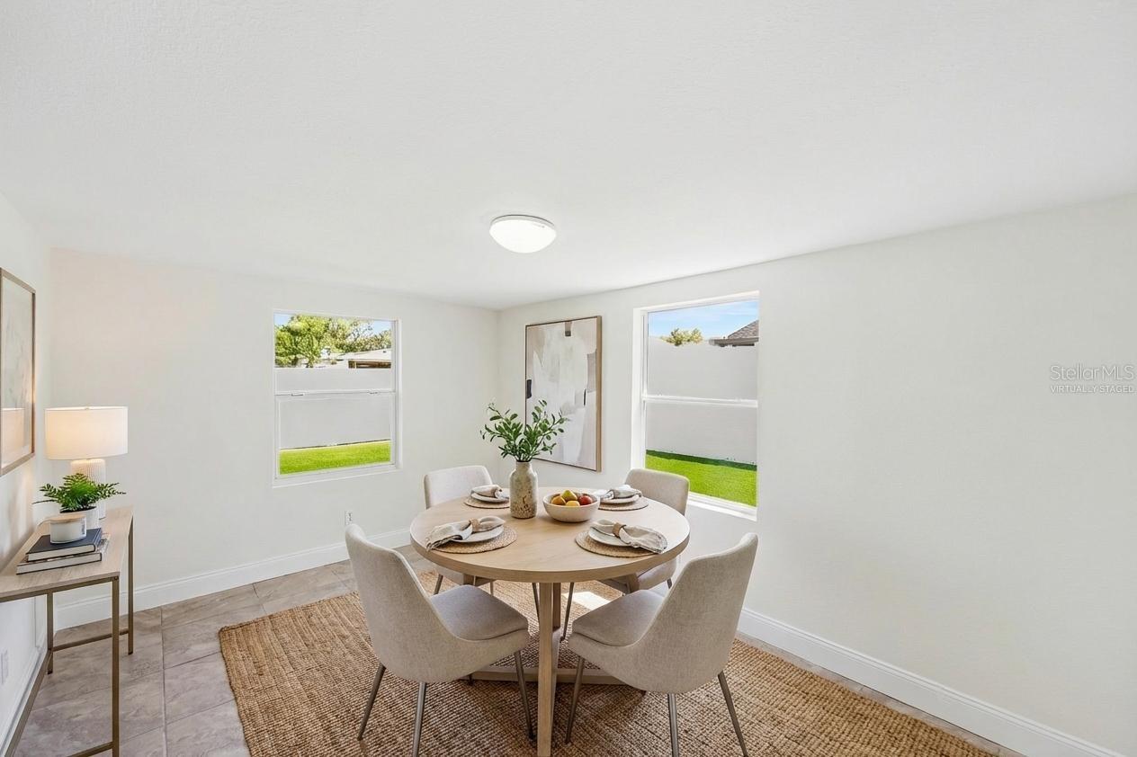 Image 5 of 33 For 8907 Leeward Drive