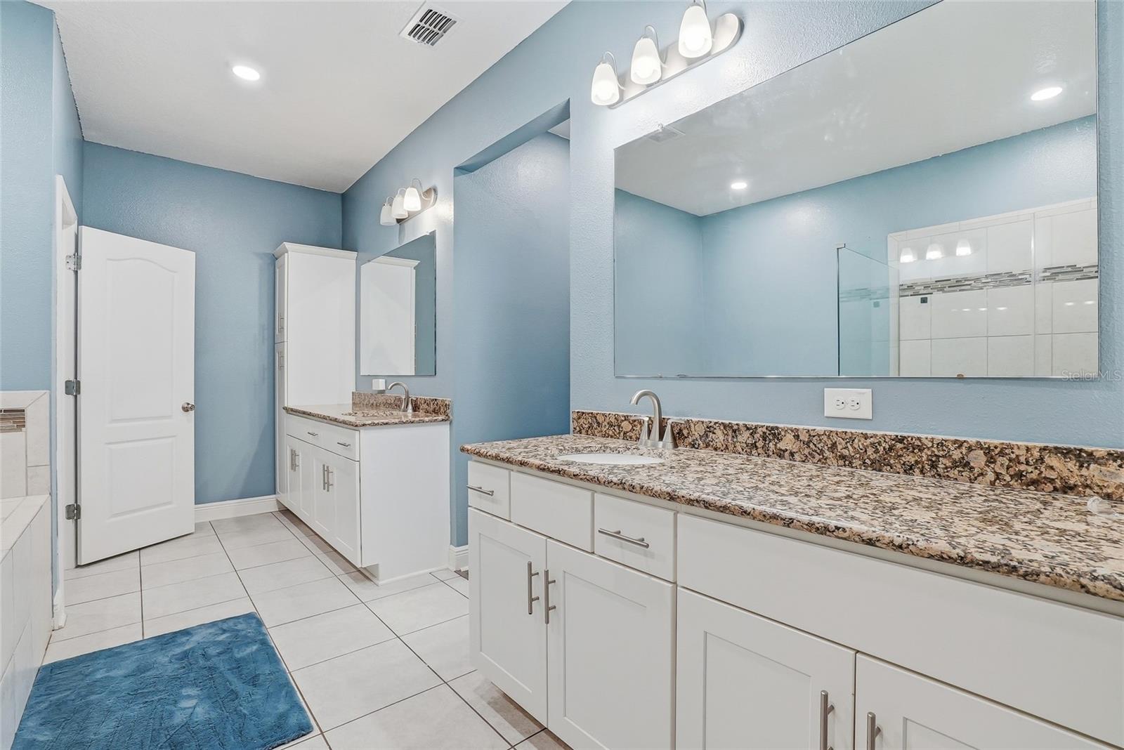 Image 44 of 65 For 11174 Marvelwood Road