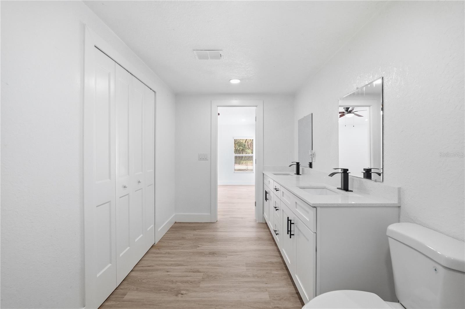 Image 10 of 56 For 10711 Wabayo Street