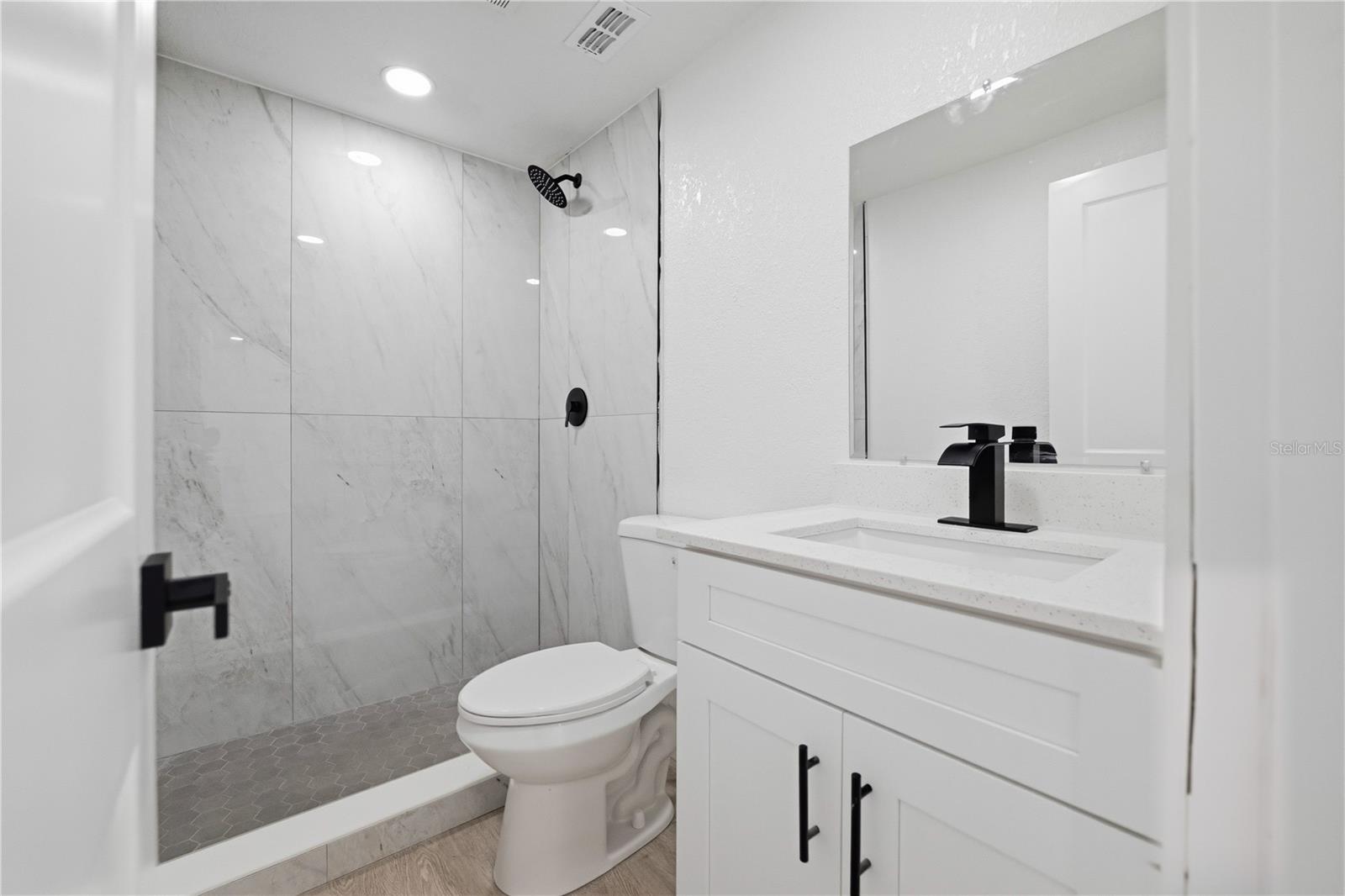 Image 20 of 56 For 10711 Wabayo Street