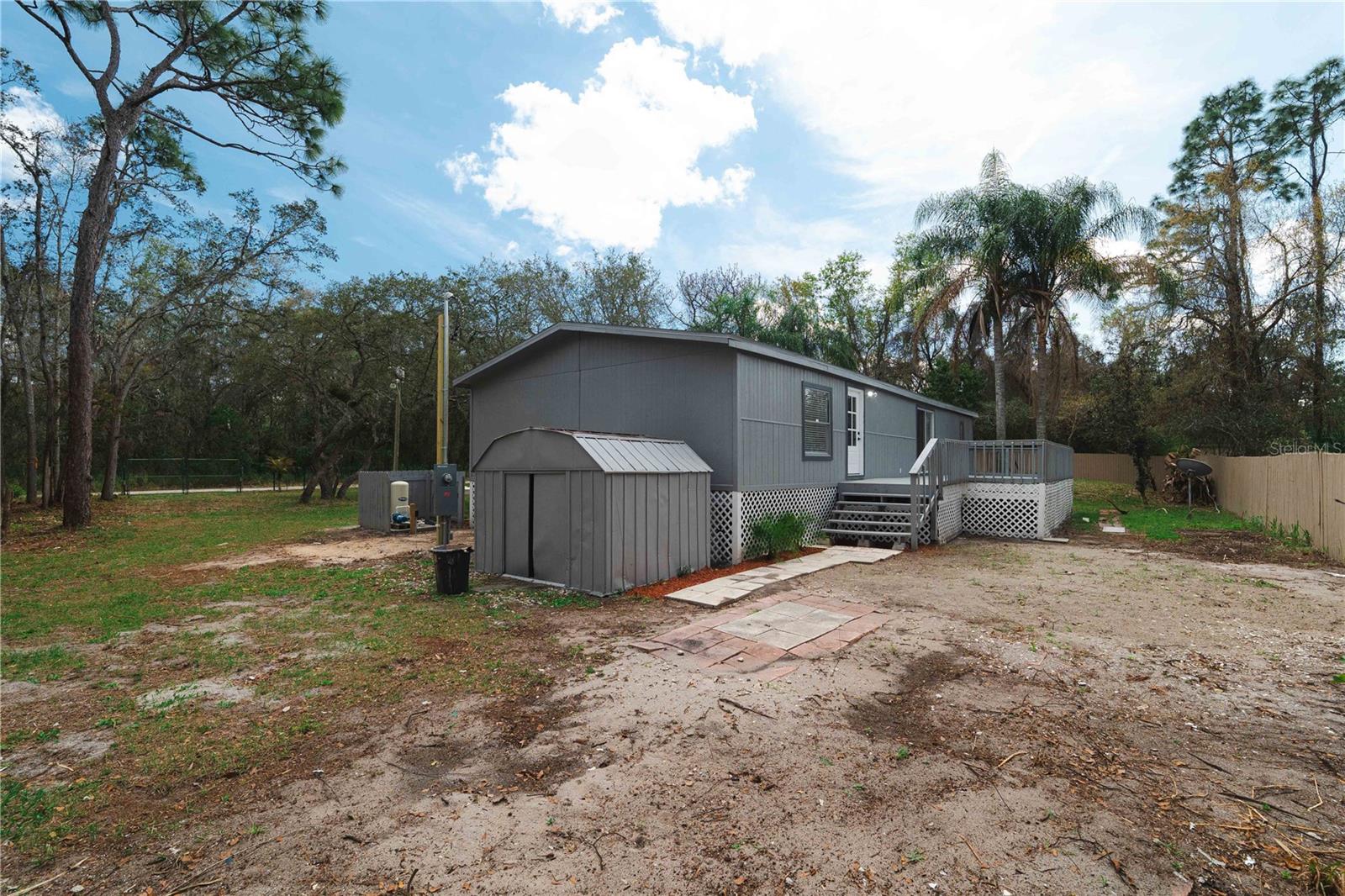 Image 32 of 56 For 10711 Wabayo Street