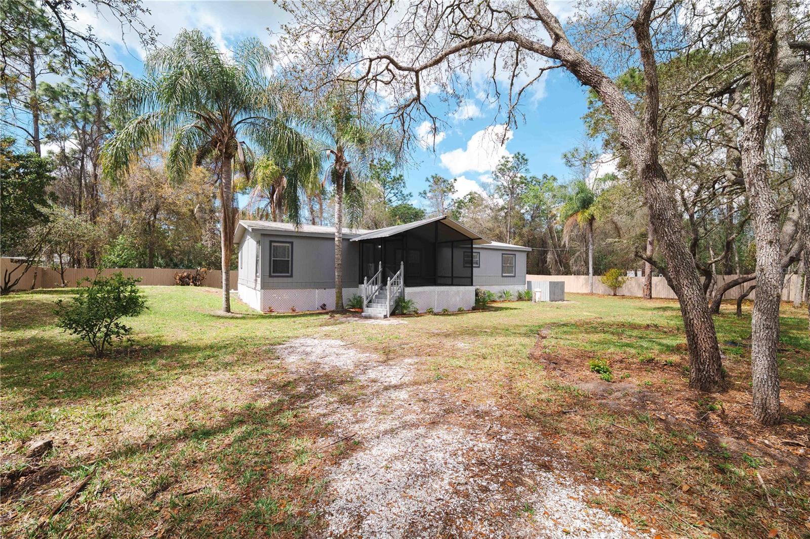 Image 39 of 56 For 10711 Wabayo Street