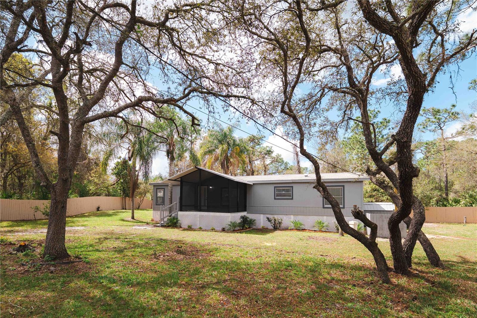 Image 41 of 56 For 10711 Wabayo Street