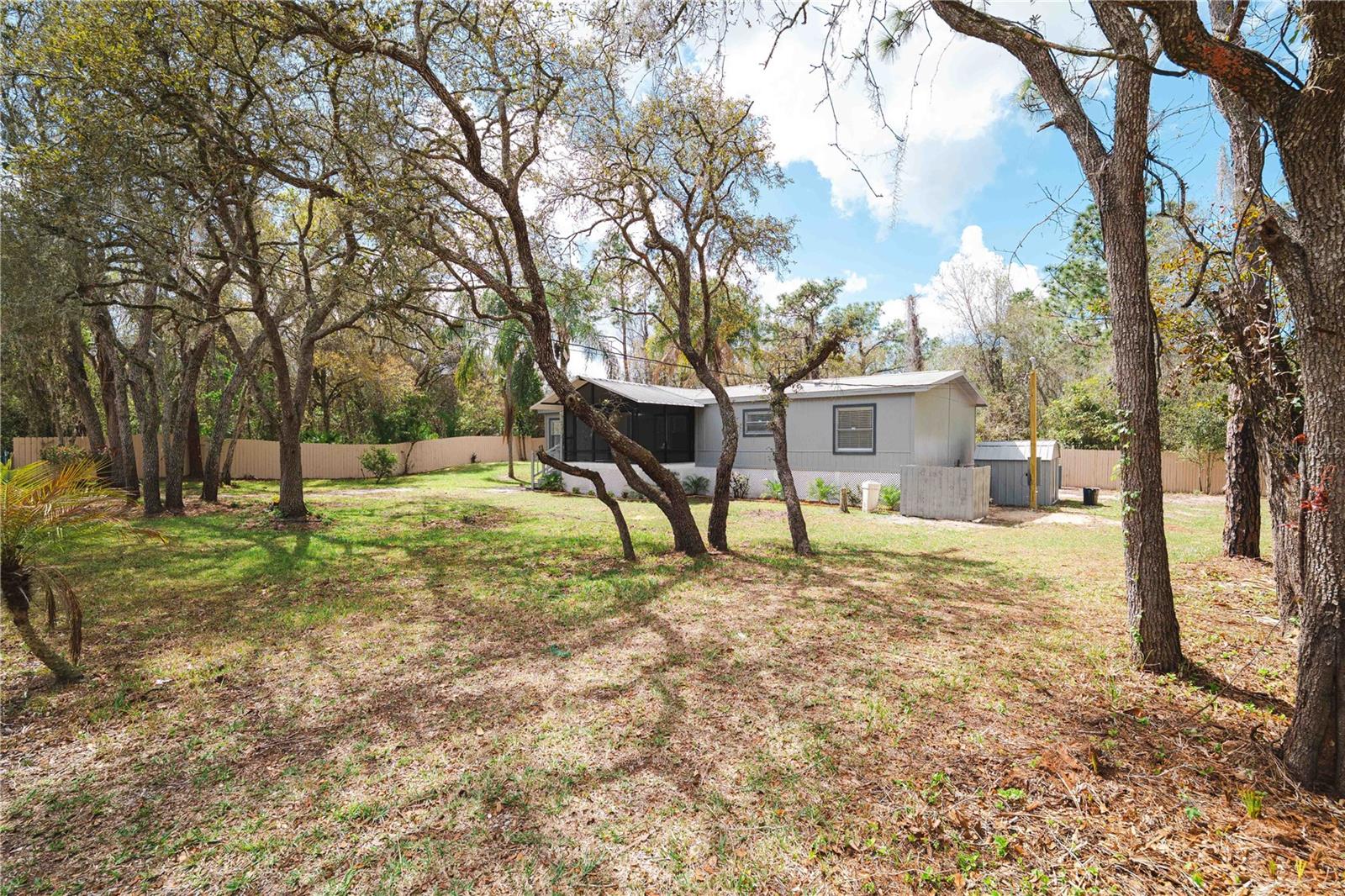 Image 42 of 56 For 10711 Wabayo Street