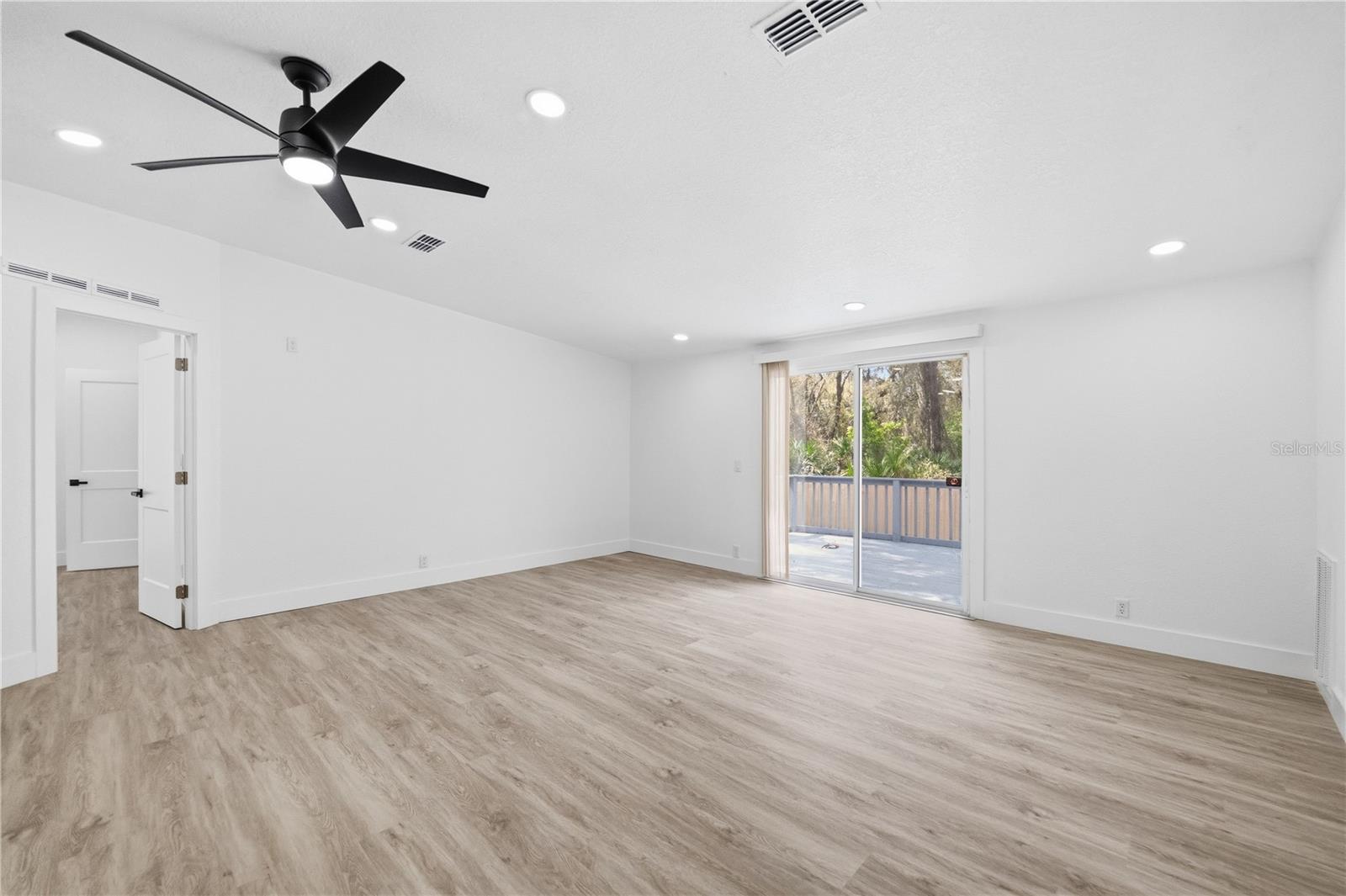 Image 5 of 56 For 10711 Wabayo Street