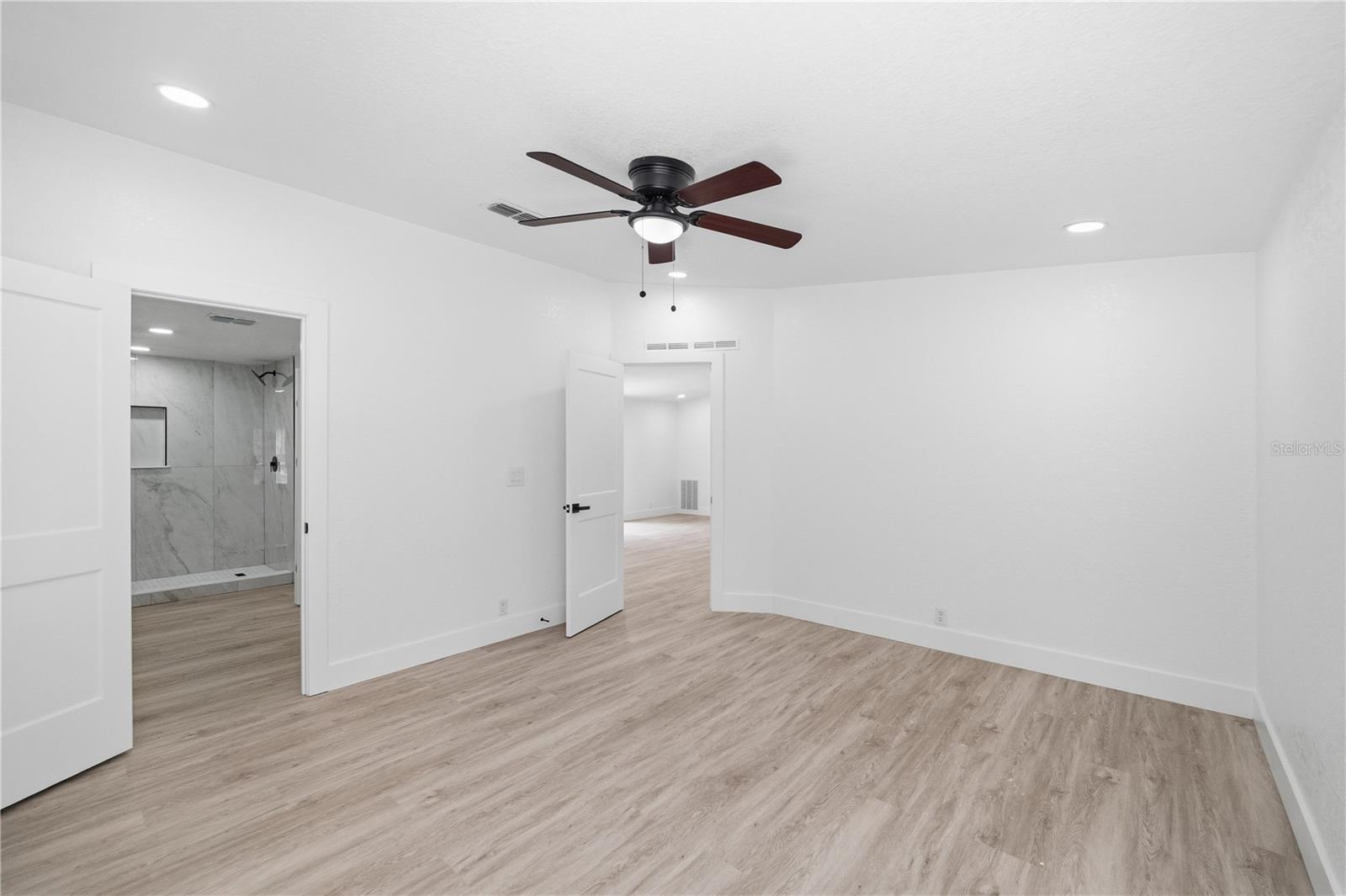 Image 7 of 56 For 10711 Wabayo Street