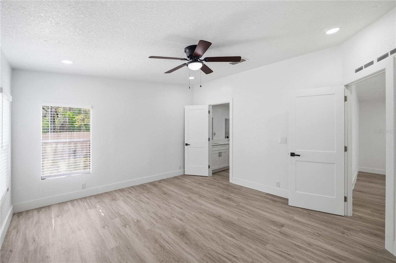 Image 8 of 56 For 10711 Wabayo Street