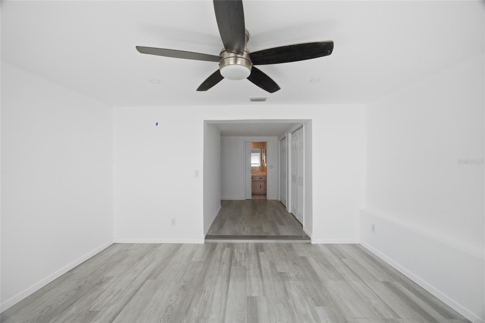 Image 19 of 35 For 3928 Rudder Way