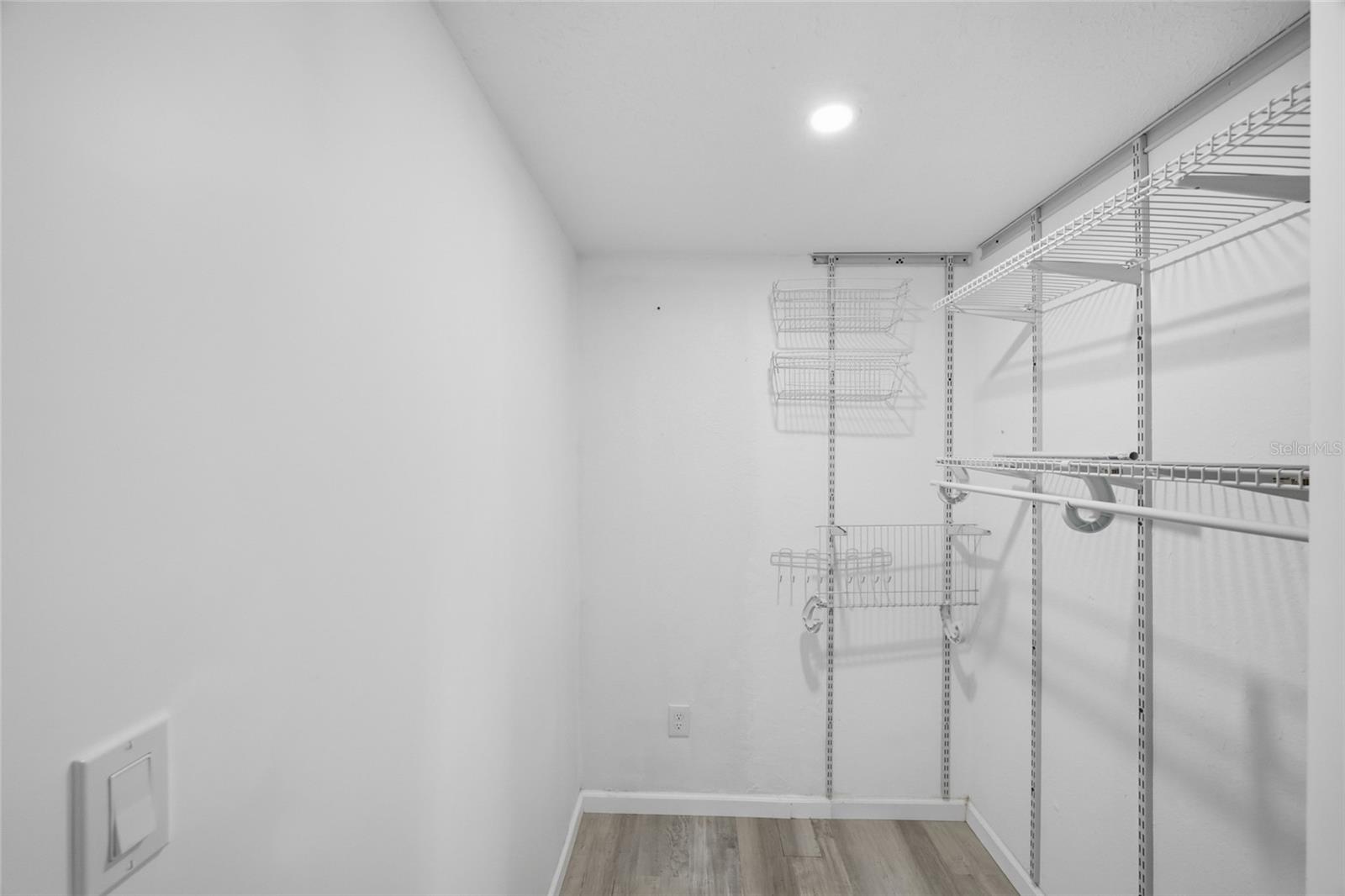 Image 20 of 35 For 3928 Rudder Way