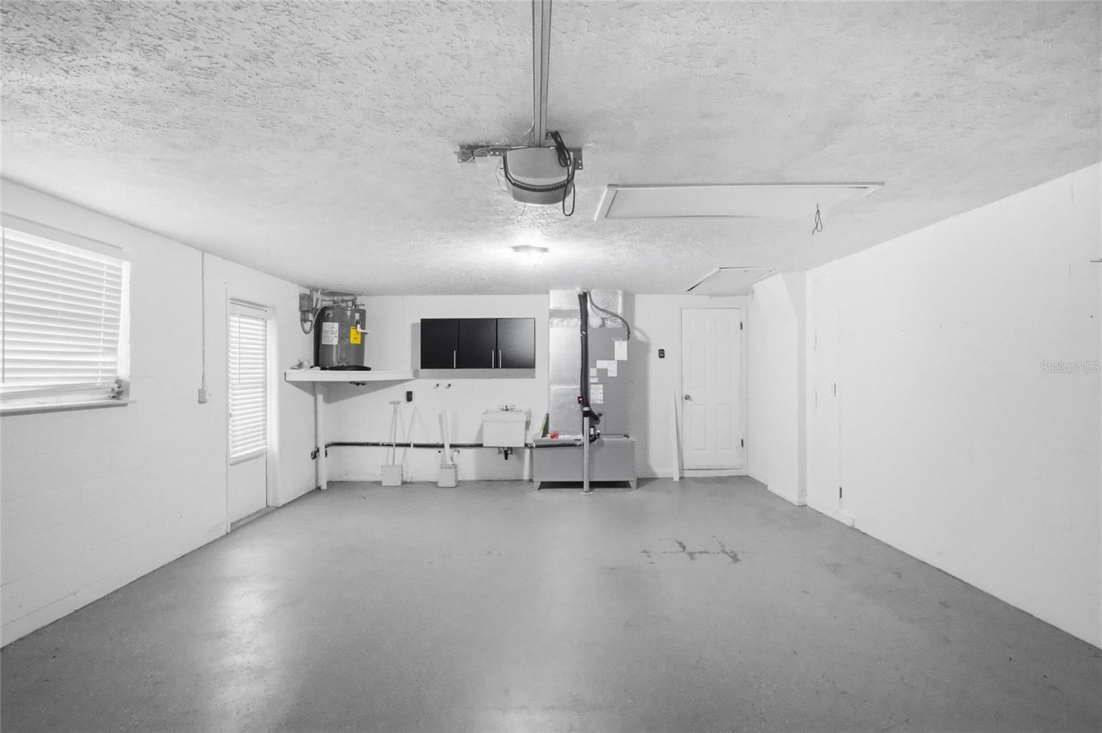 Image 28 of 35 For 3928 Rudder Way