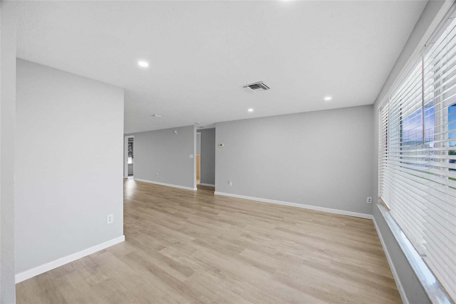 Image 8 of 35 For 3928 Rudder Way