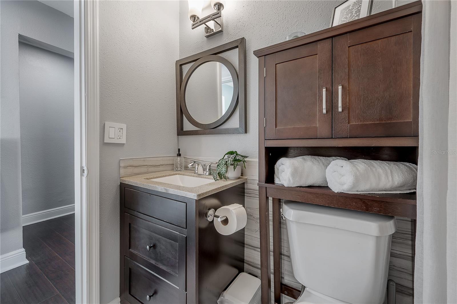 Image 29 of 38 For 2902 Jefferson Street