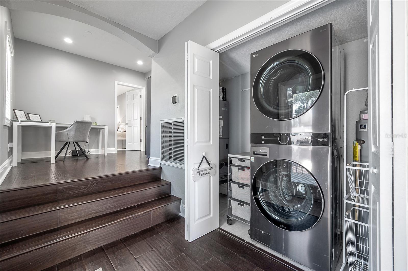 Image 8 of 38 For 2902 Jefferson Street