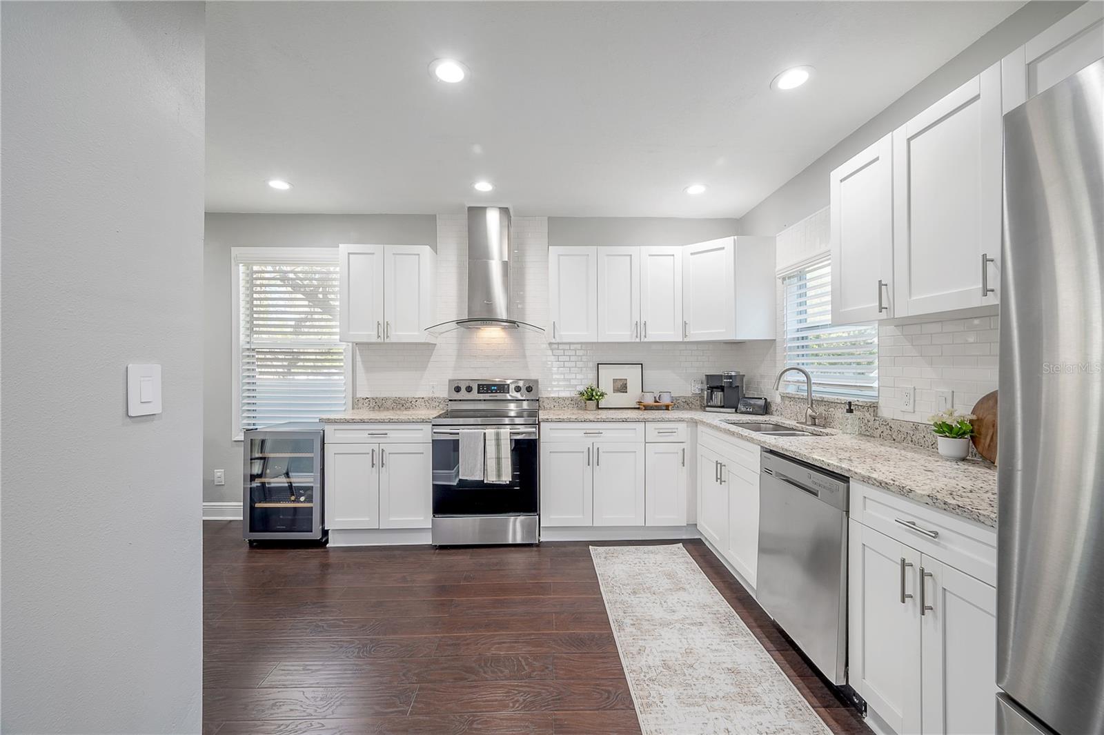 Image 9 of 38 For 2902 Jefferson Street