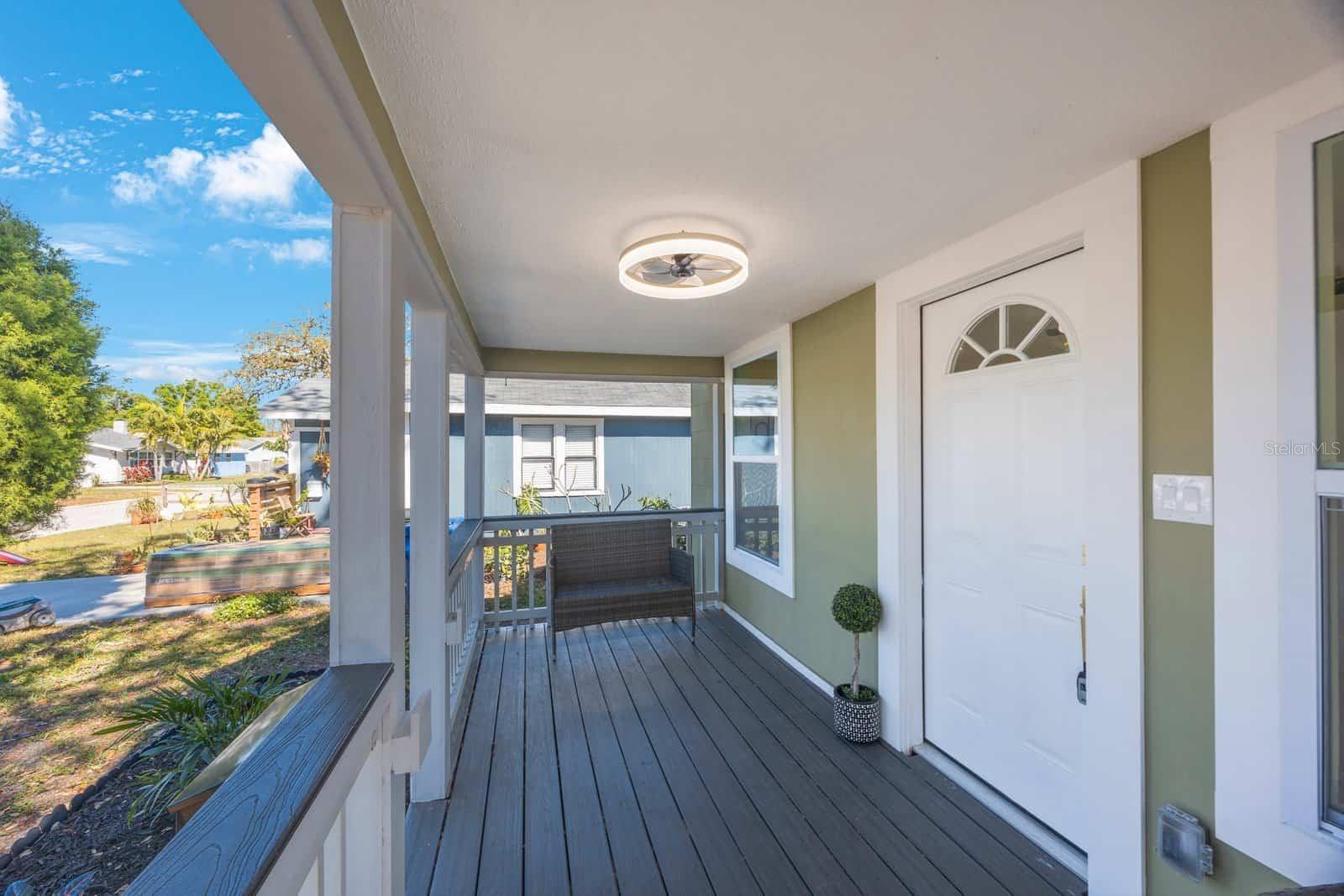 Image 3 of 32 For 1160 36th Avenue N