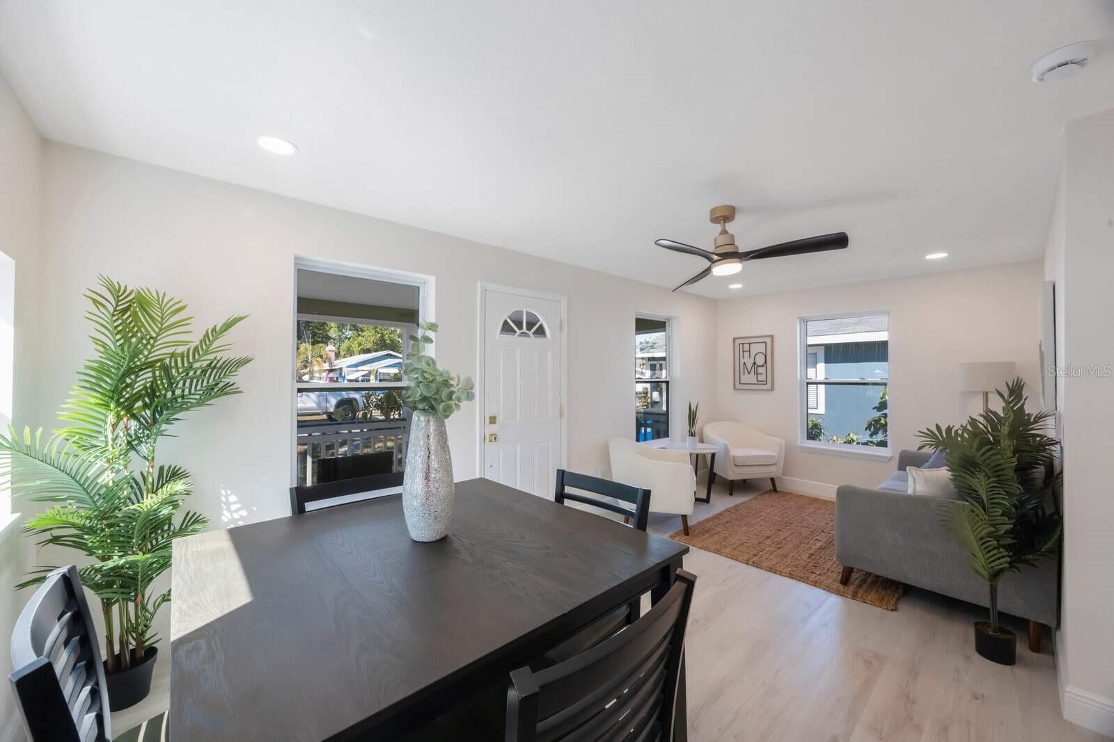 Image 7 of 32 For 1160 36th Avenue N