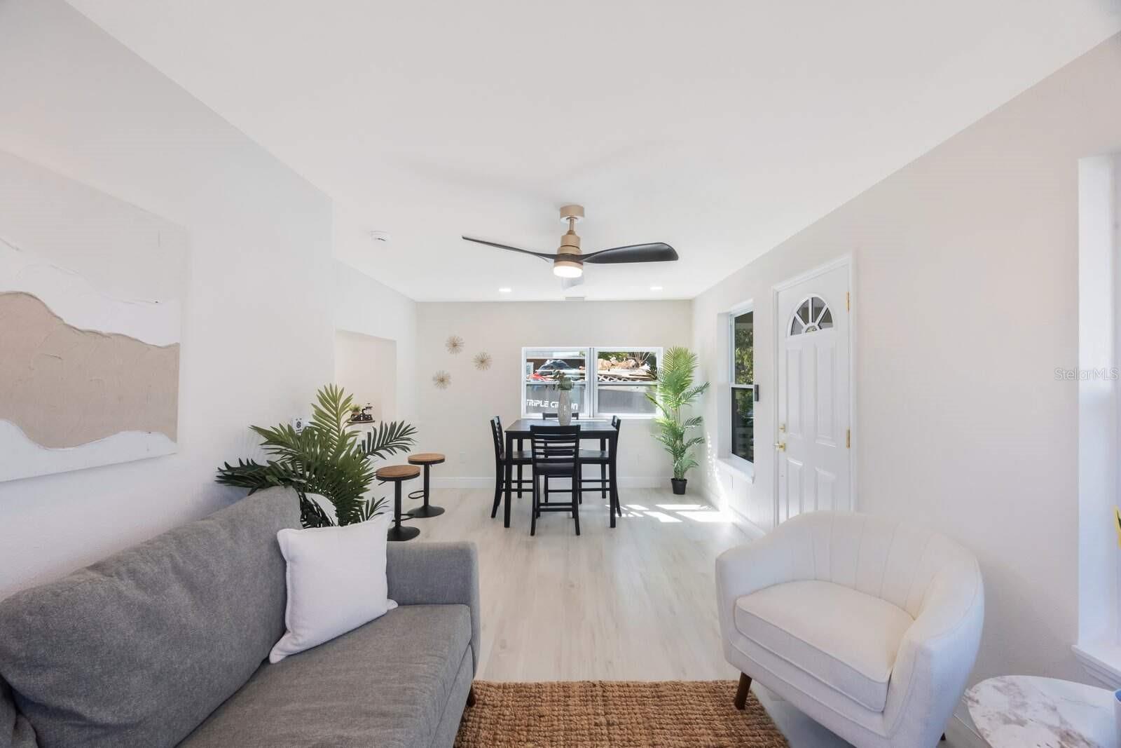 Image 9 of 32 For 1160 36th Avenue N