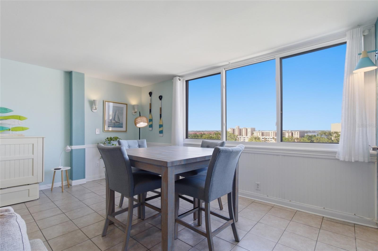 Image 16 of 53 For 2621 Cove Cay Drive 805