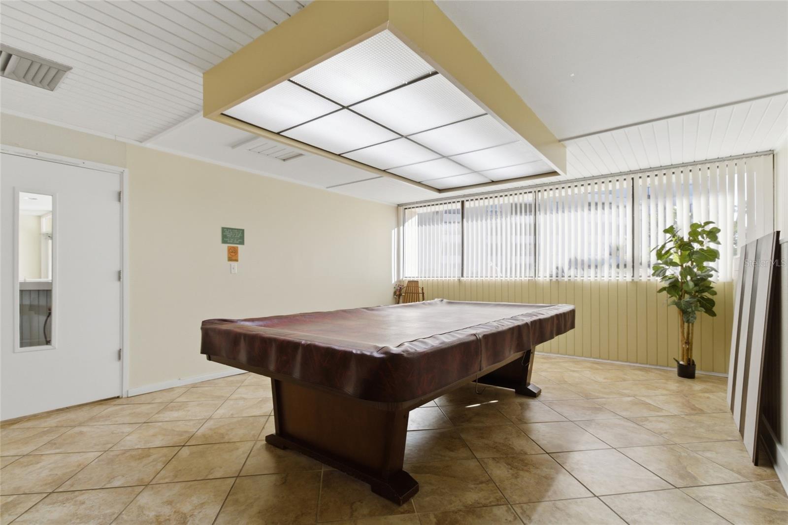 Image 36 of 53 For 2621 Cove Cay Drive 805