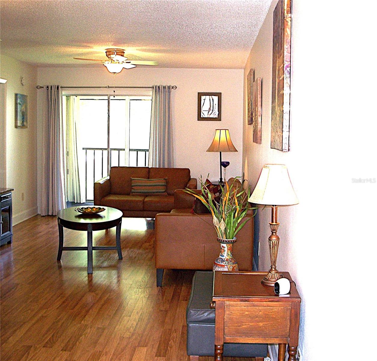 Image 4 of 12 For 3808 Oak Drive U42