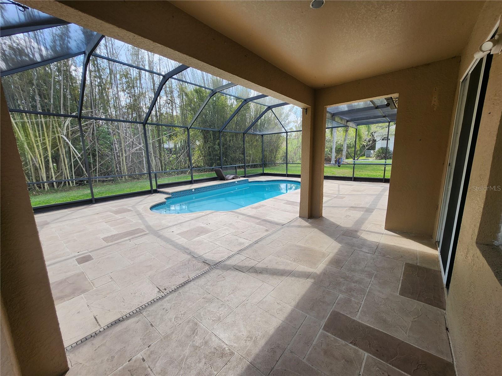 Image 16 of 32 For 3913 Roswell Place