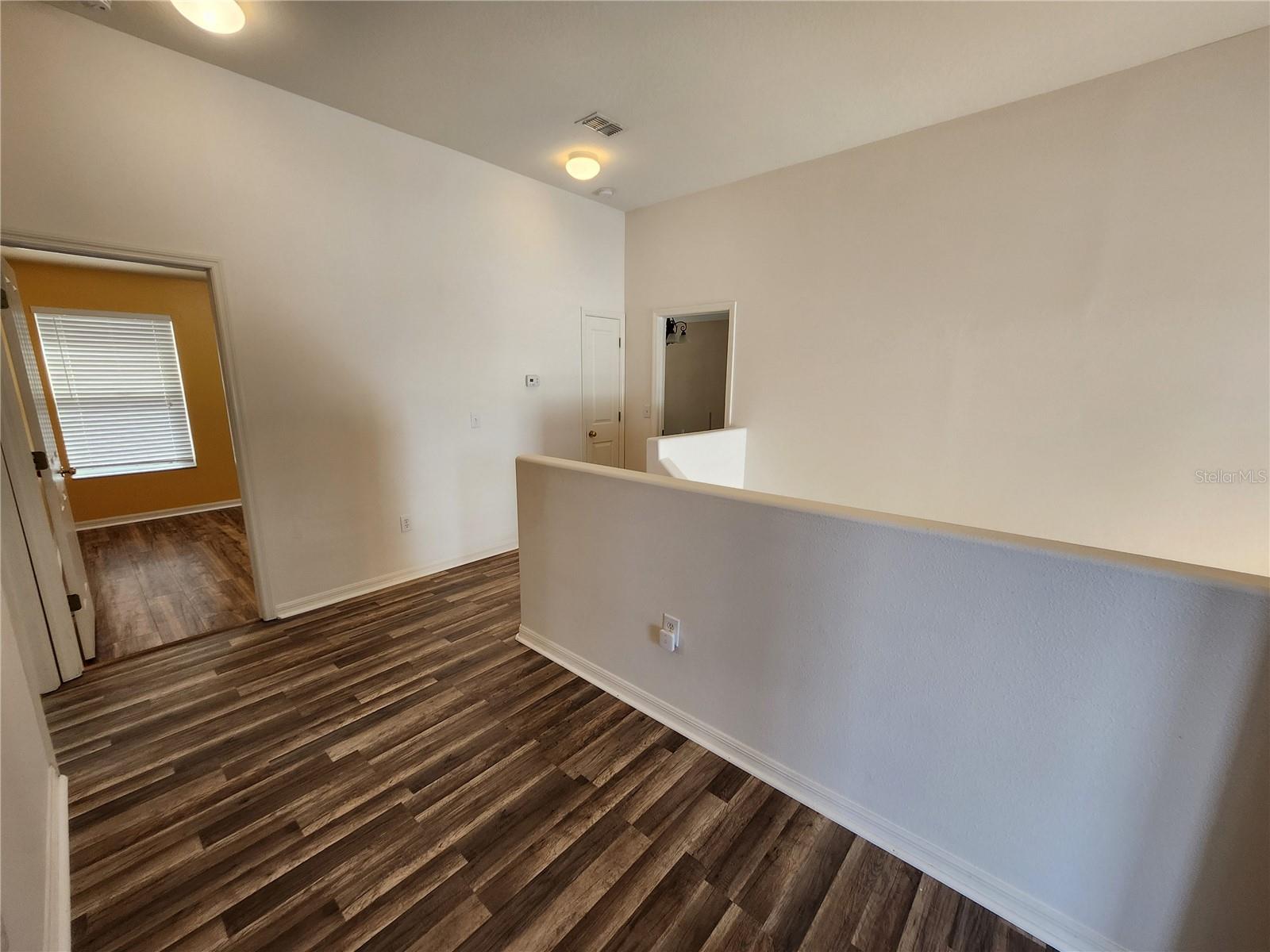 Image 23 of 32 For 3913 Roswell Place