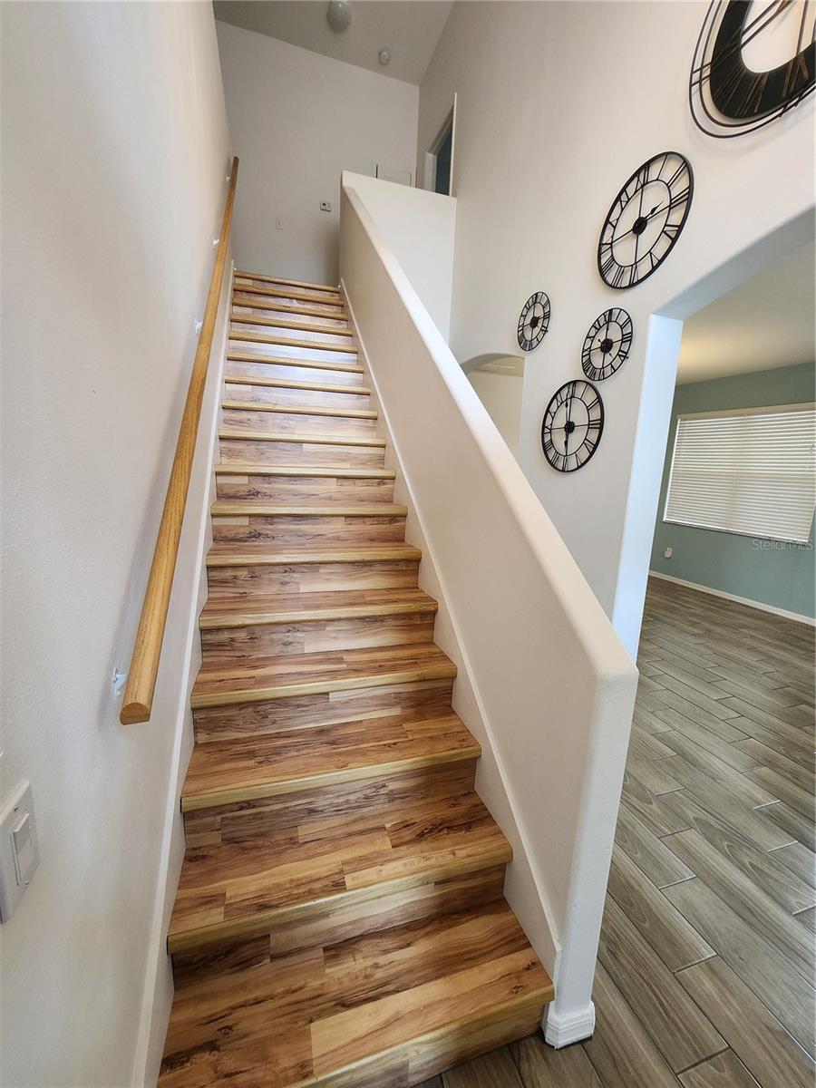 Image 3 of 32 For 3913 Roswell Place