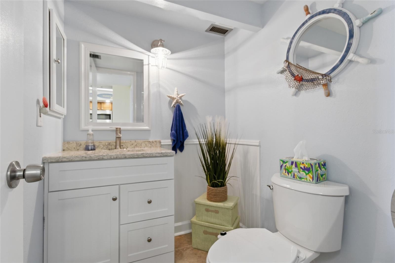 Image 15 of 52 For 2616 Cove Cay Drive 502