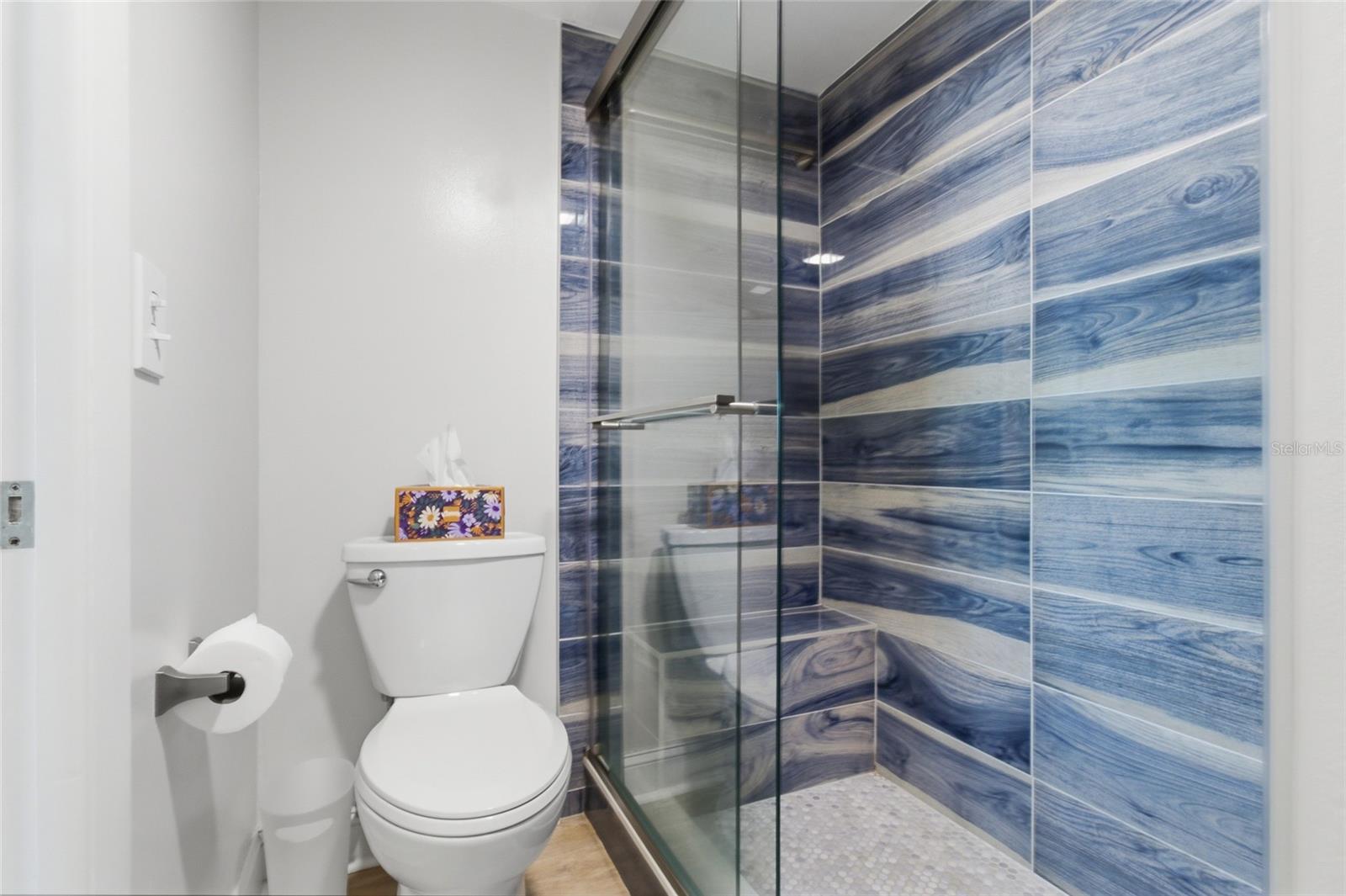 Image 23 of 52 For 2616 Cove Cay Drive 502