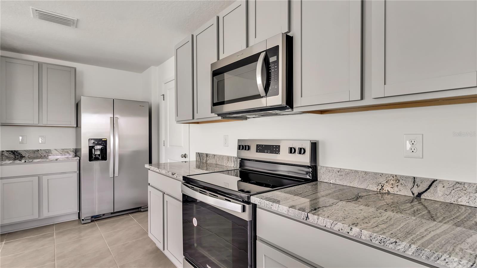 Image 12 of 42 For 16651 Mosaic Oar Drive