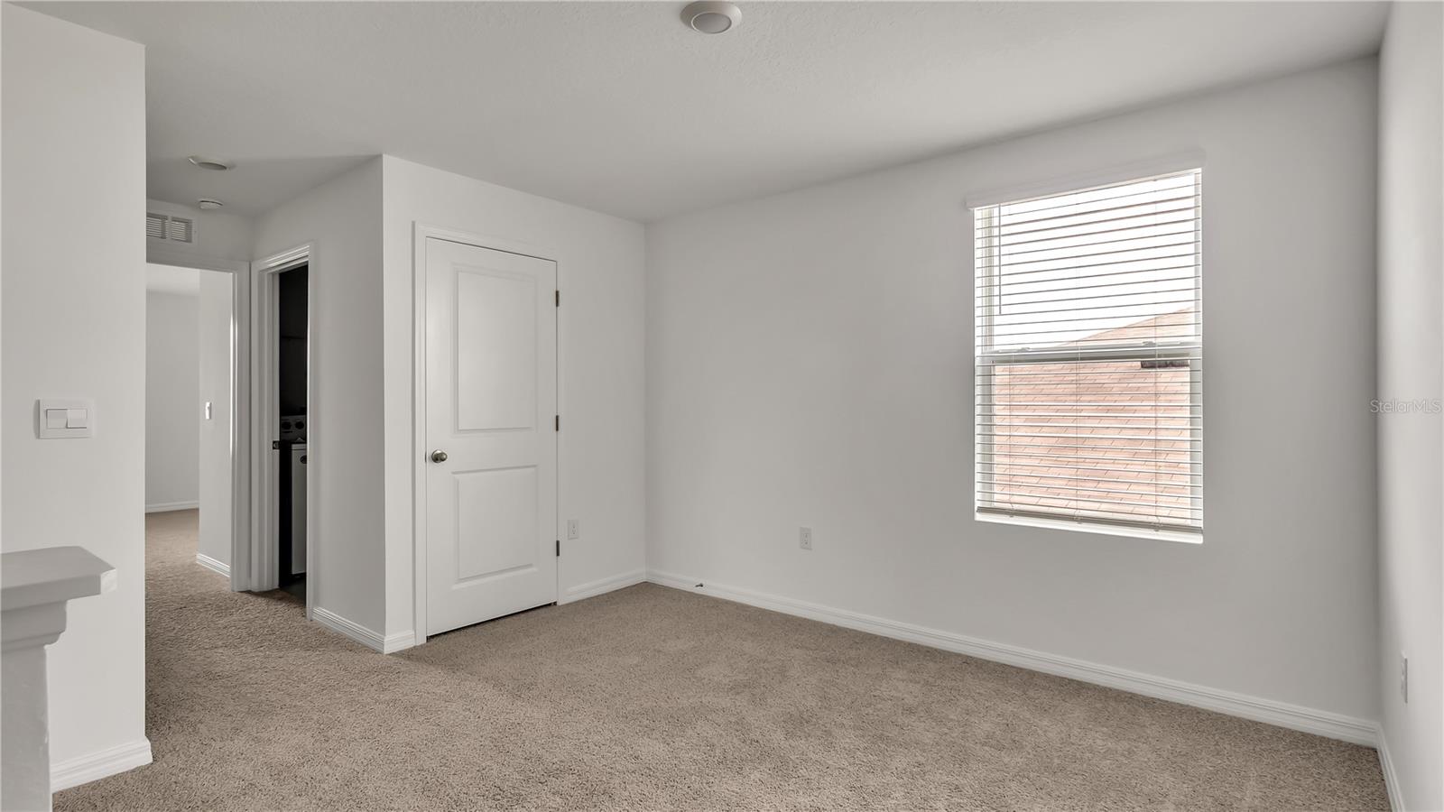 Image 20 of 42 For 16651 Mosaic Oar Drive