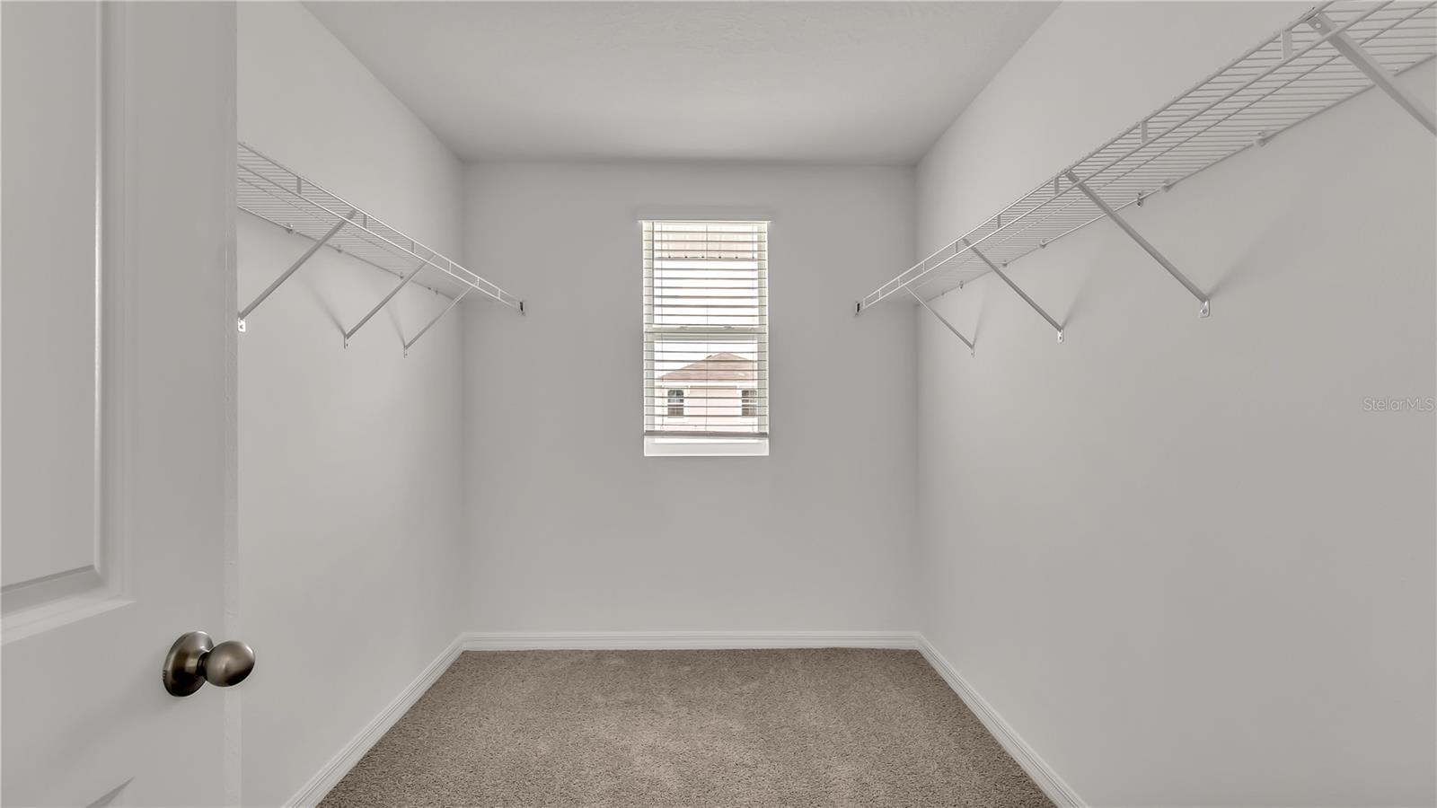 Image 30 of 42 For 16651 Mosaic Oar Drive