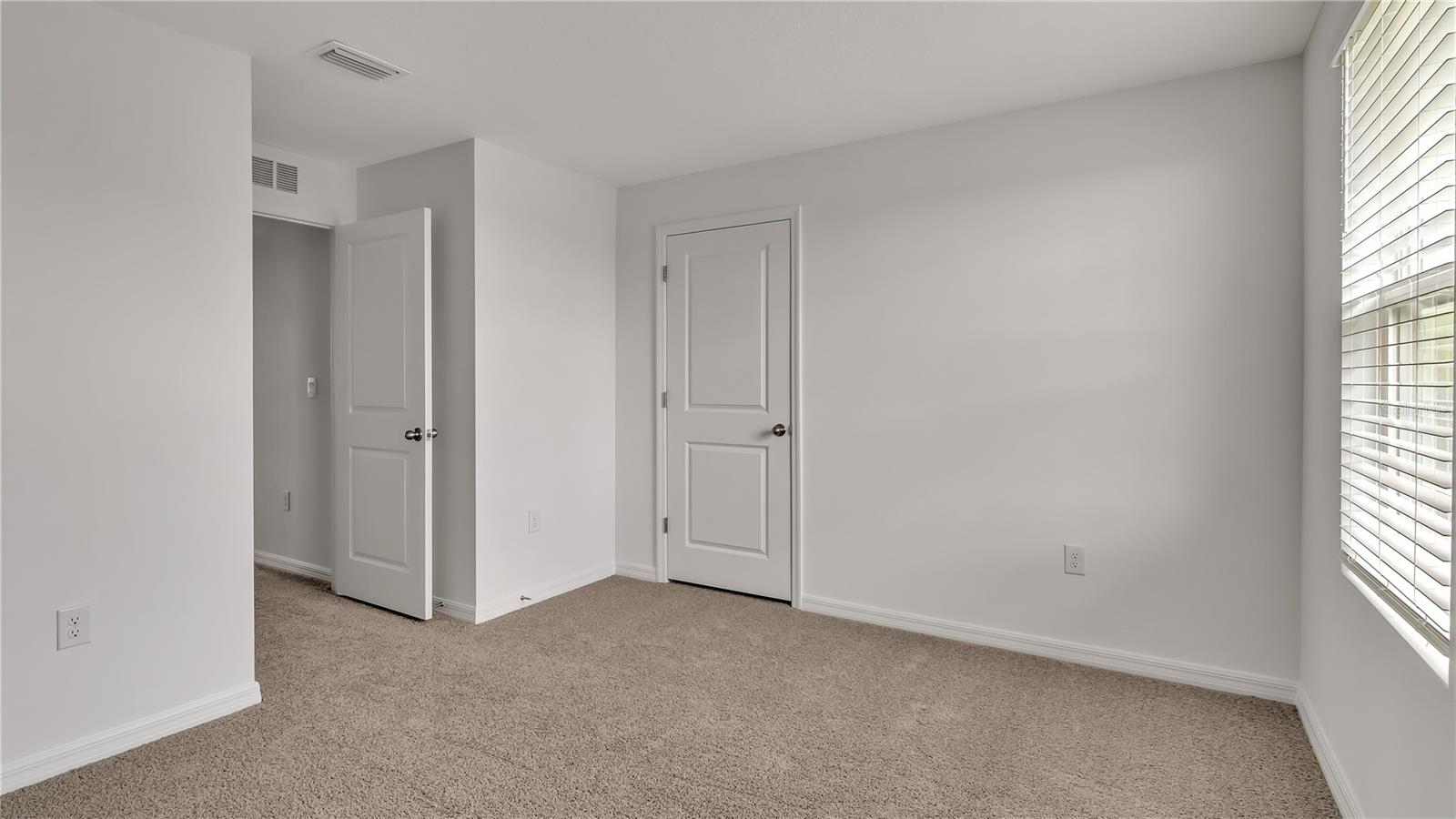 Image 34 of 42 For 16651 Mosaic Oar Drive