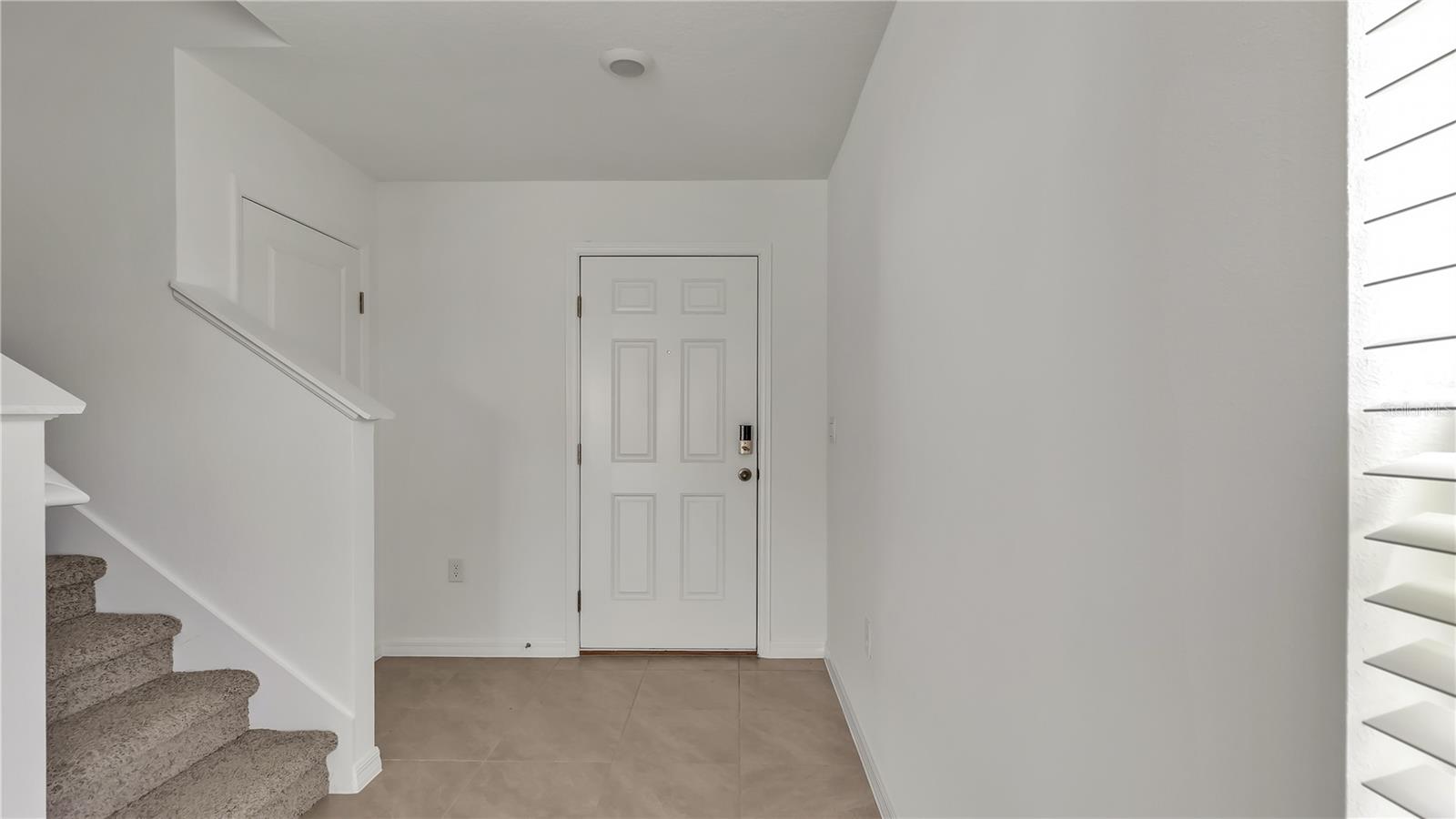 Image 7 of 42 For 16651 Mosaic Oar Drive