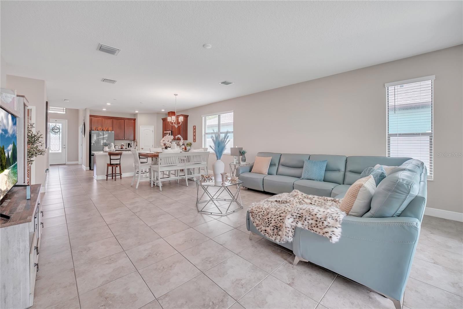 Image 14 of 40 For 12591 Vander Way