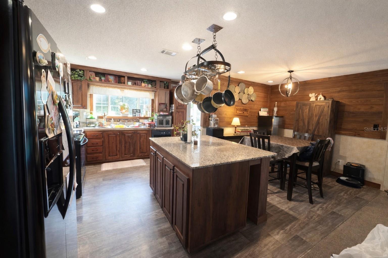 Image 5 of 19 For 10630 80th Street