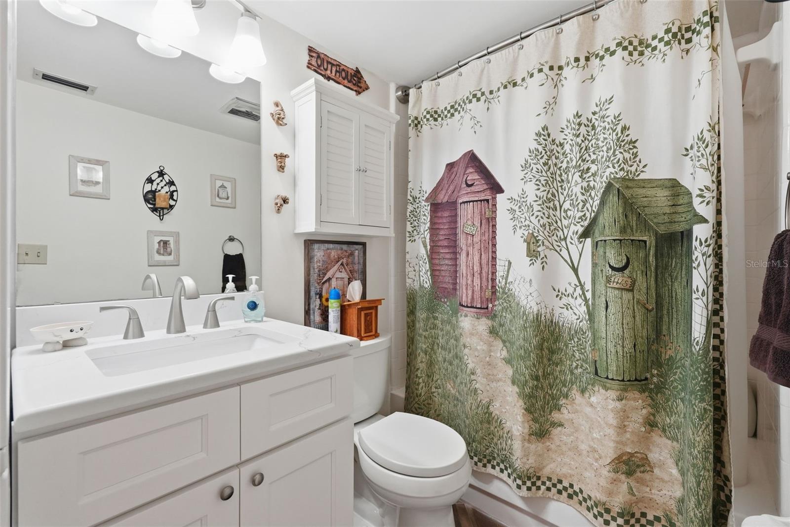 Image 16 of 20 For 250 Rosery Road Nw 351