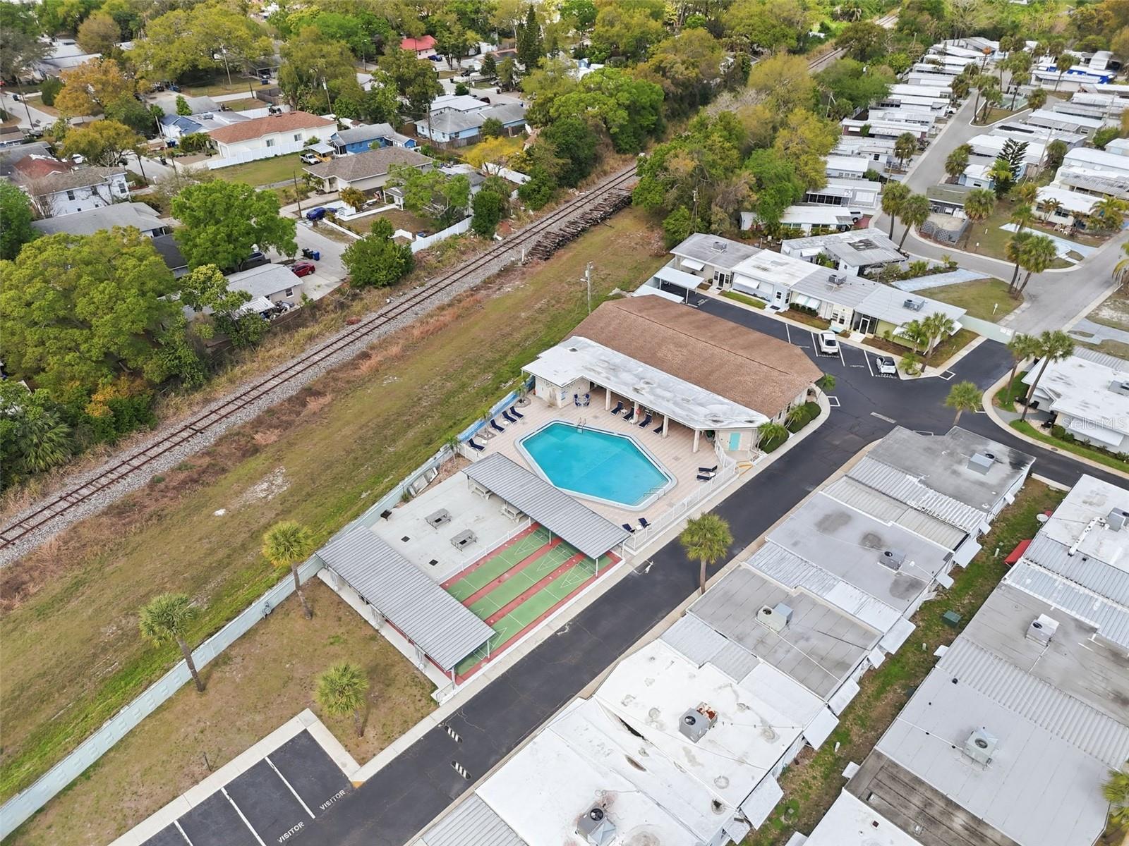 Image 18 of 20 For 250 Rosery Road Nw 351