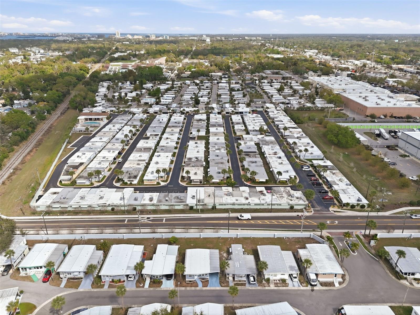 Image 19 of 20 For 250 Rosery Road Nw 351