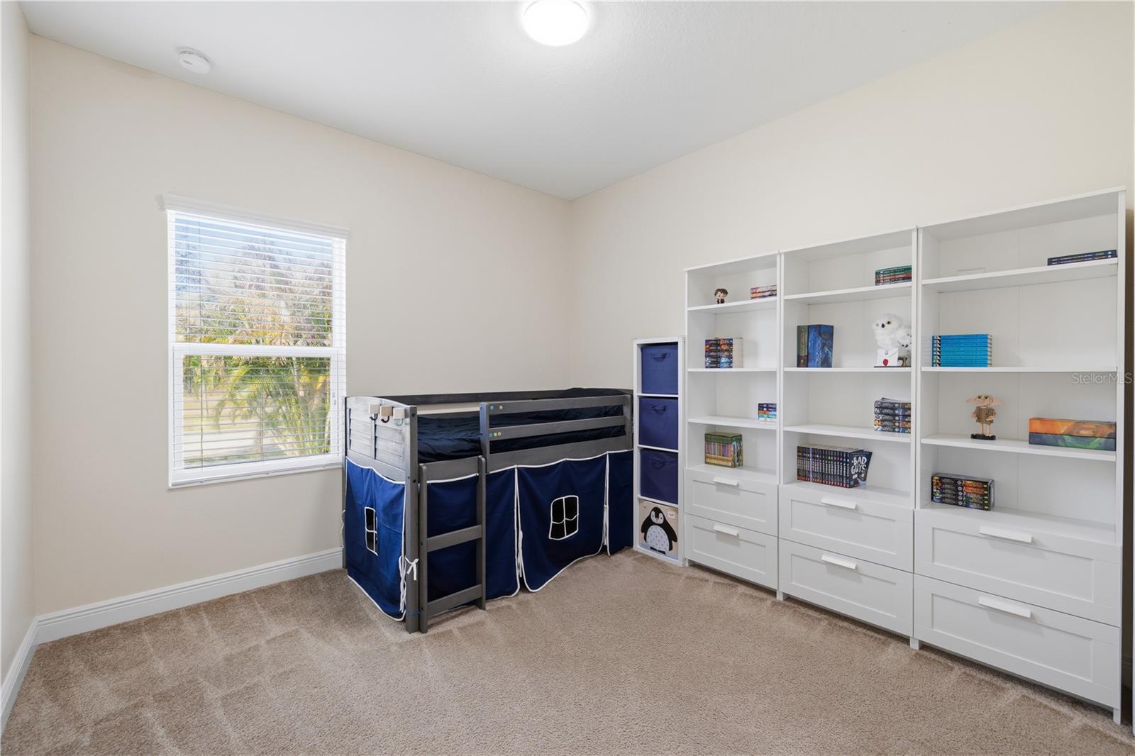 Image 18 of 36 For 16804 Myrtle Hill Lane