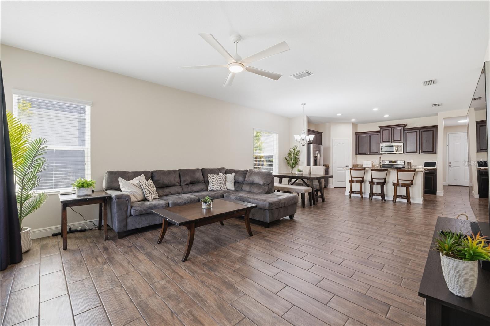 Image 8 of 36 For 16804 Myrtle Hill Lane