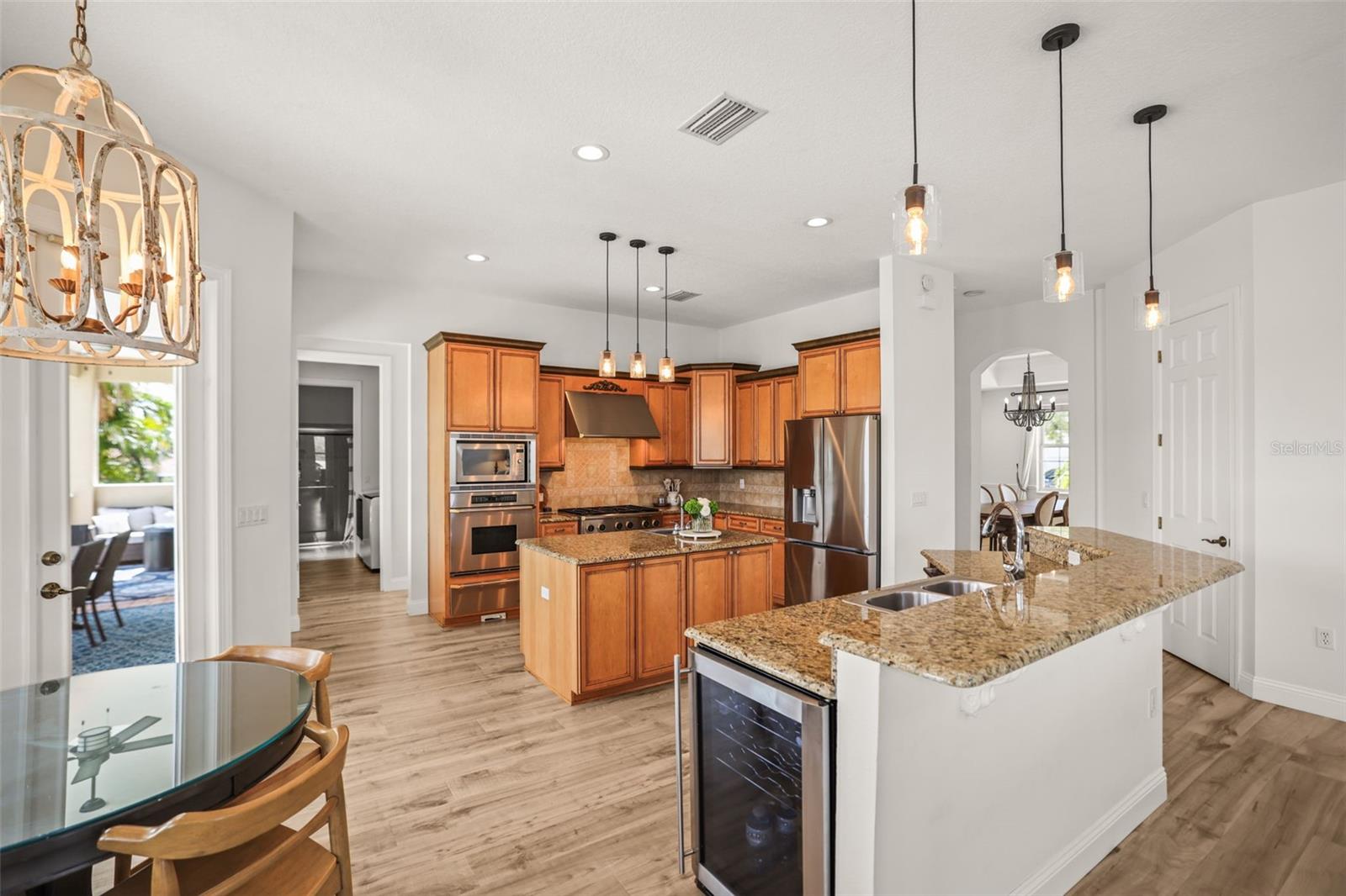 Image 12 of 81 For 207 Manatee Lane