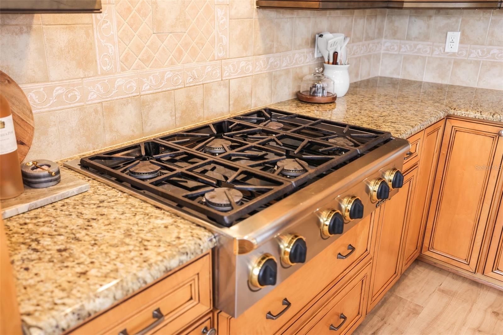 Image 18 of 81 For 207 Manatee Lane