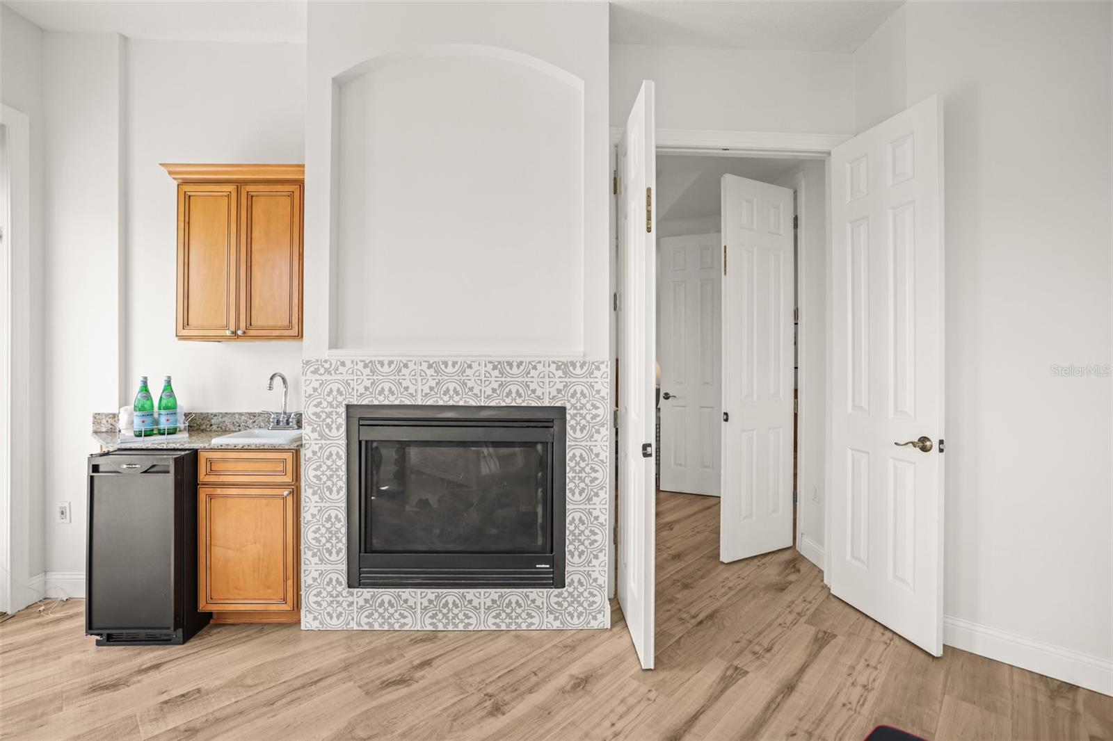 Image 40 of 81 For 207 Manatee Lane