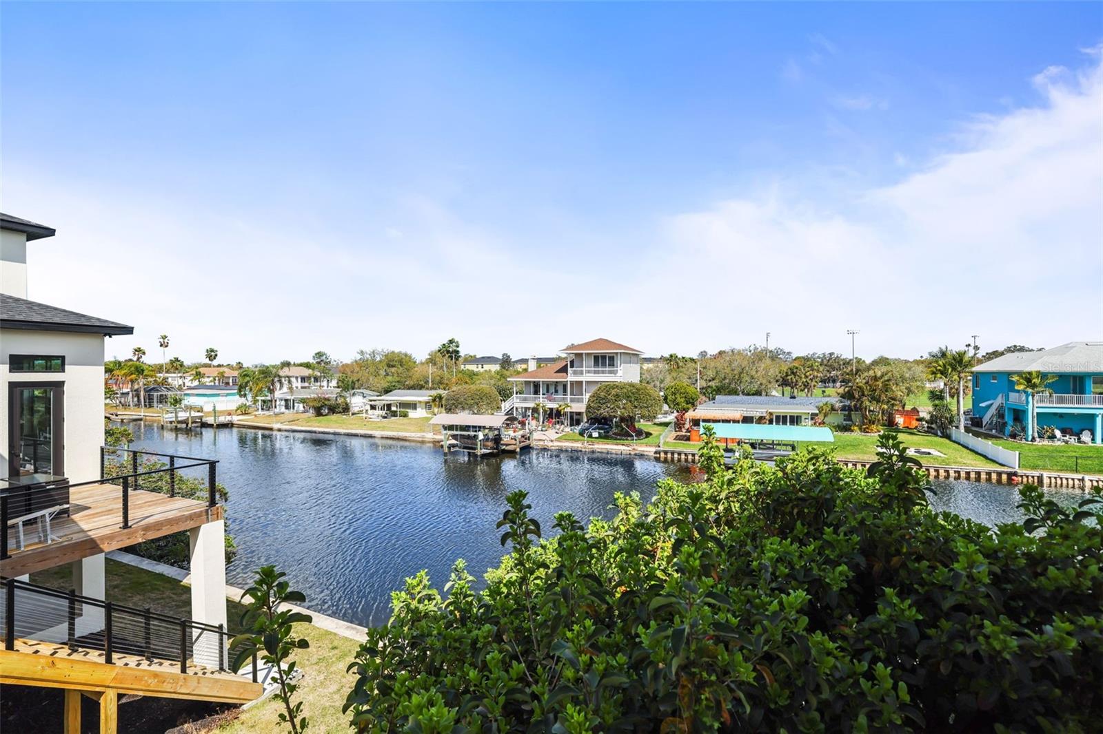 Image 51 of 81 For 207 Manatee Lane