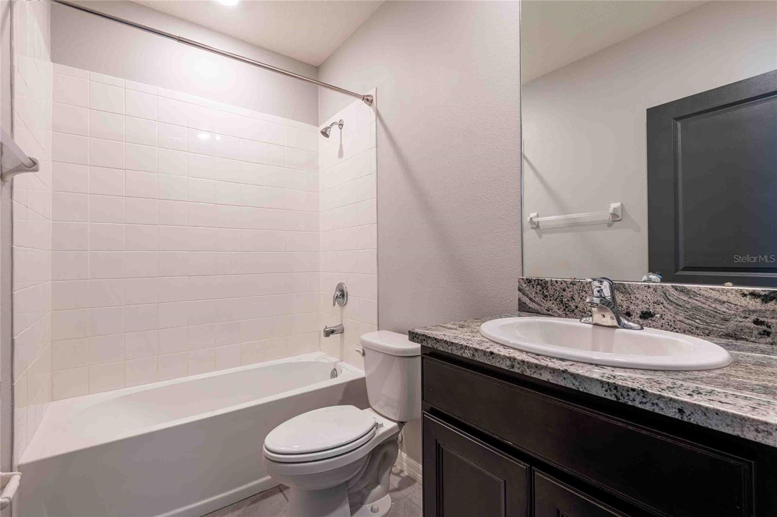 Image 29 of 47 For 16620 Mooner Plank Circle