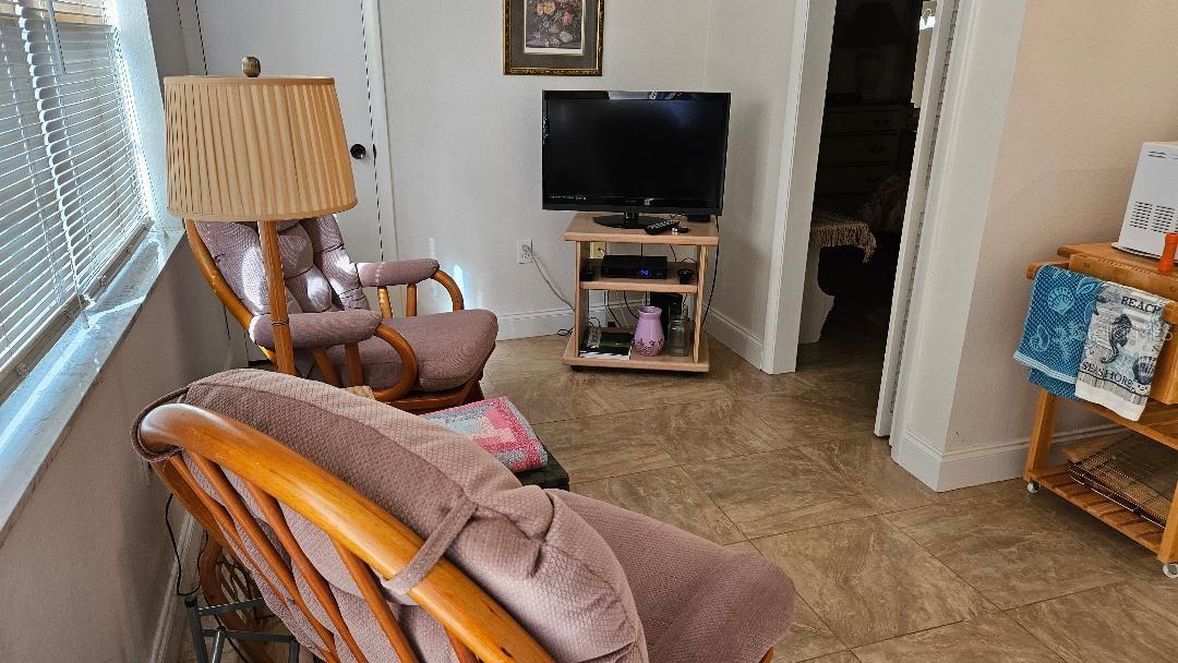 Image 8 of 24 For 10035 63rd Avenue N 6